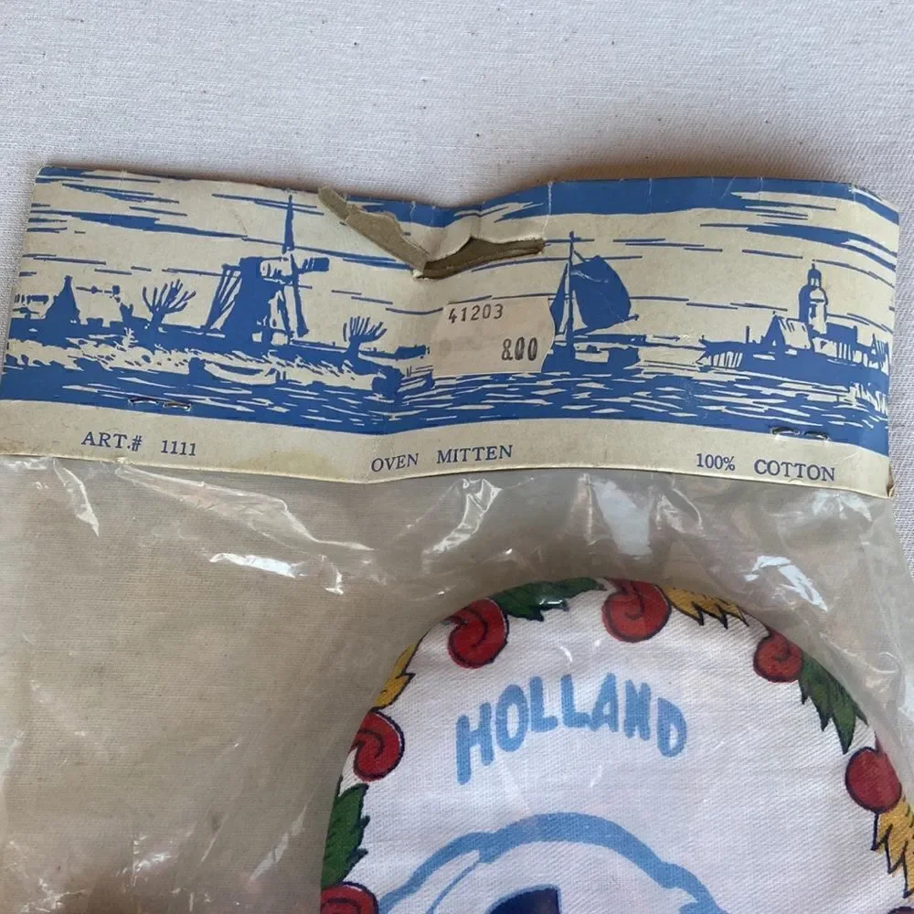 Vintage Holland Oven Mitt